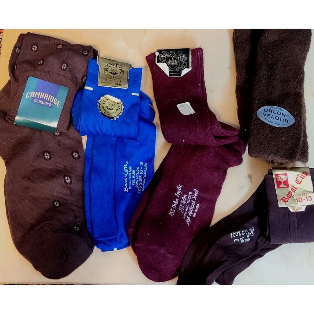 Vintage Mens Socks Dress Athletic Original Tags Asst Royal Cup Orlon Cambridge